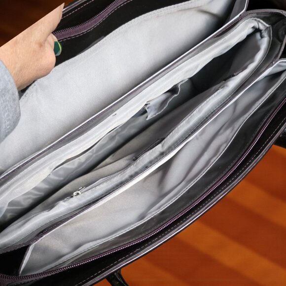 BEIJO "OVER ACHIEVER" Padded Laptop Carry Bag in Burgundy - Picture 11 of 14